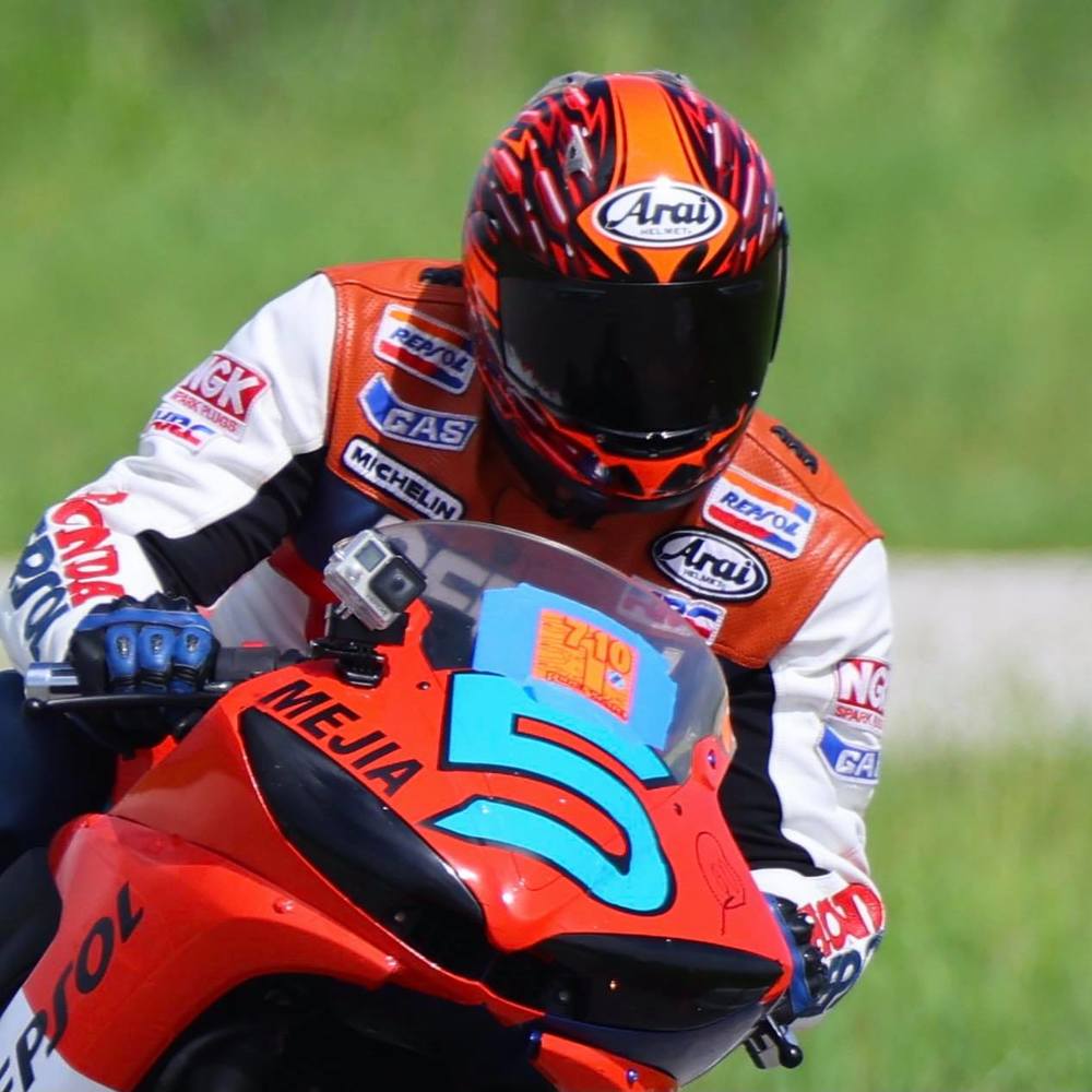 Meet your Posher, Mejia's racing